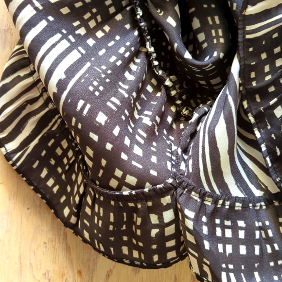 LENON ANTHROPOLOGIE Ruffle Tank Top - Picture 7 of 7